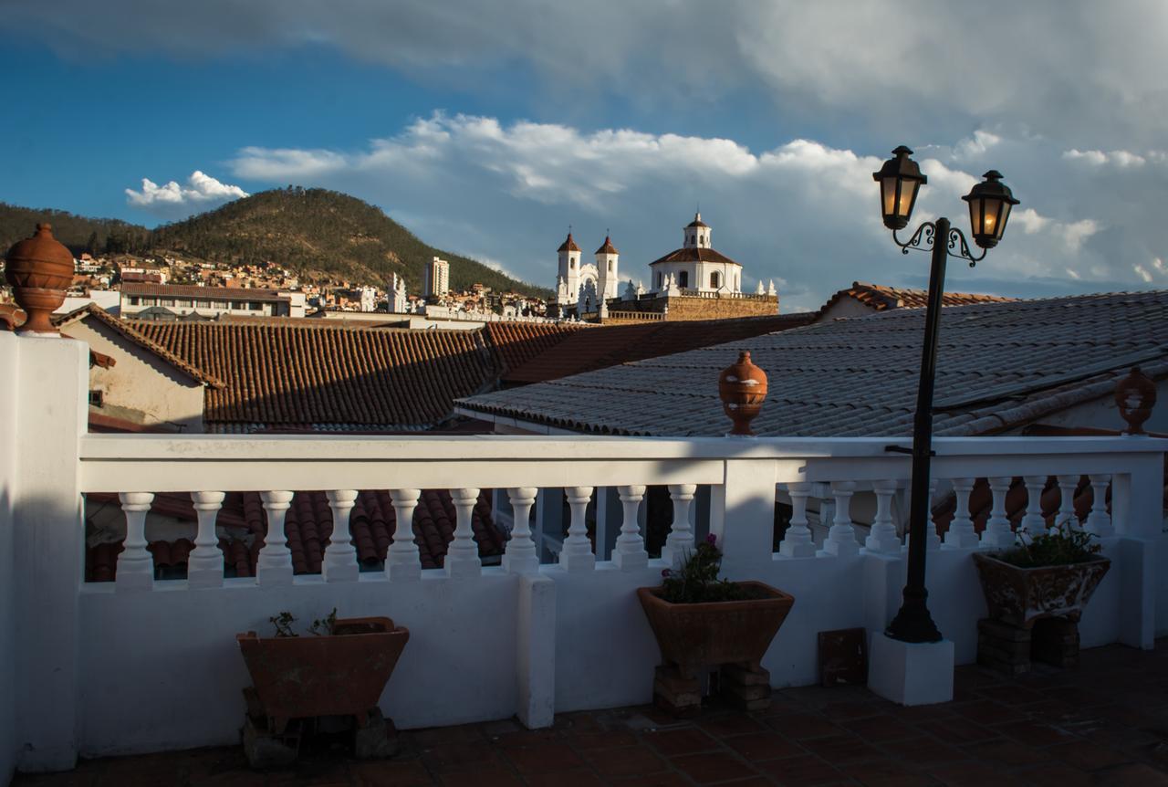 Hostal Sucre Exterior photo